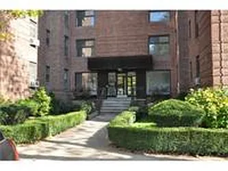 2285 Bragg Street in Homecrest