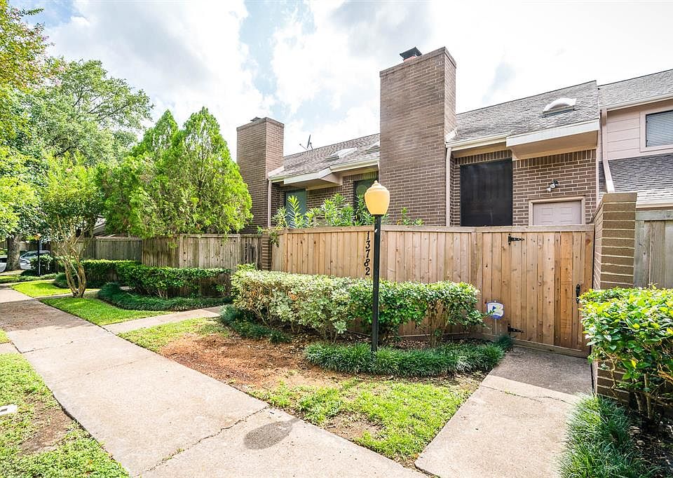 1st image of 13782 Hollowgreen Dr #3404