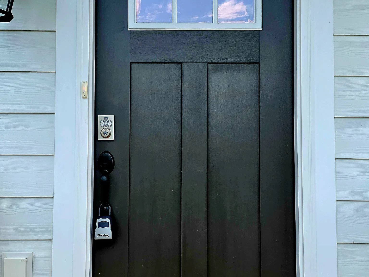 3 bed, 1783 sqft, $2,975 — Photo 3