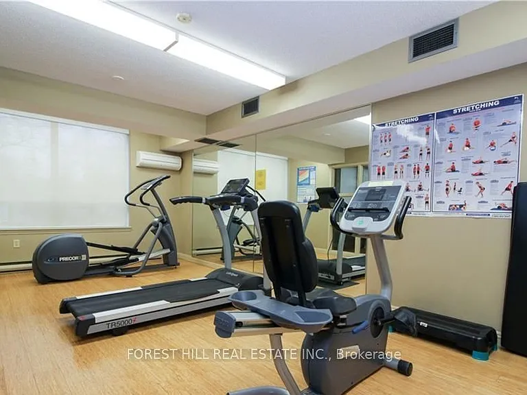 1510 Richmond St N #110 — Photo 6