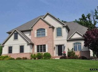 1536 Detwiler Dr, York, PA 17404