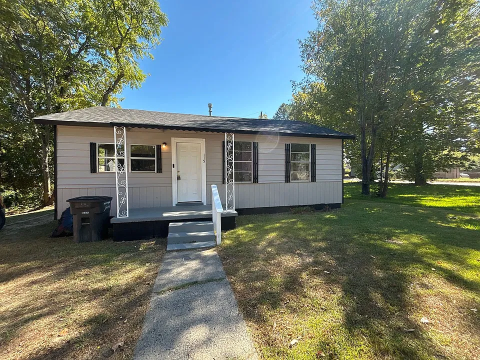 115 Joiner Ave
