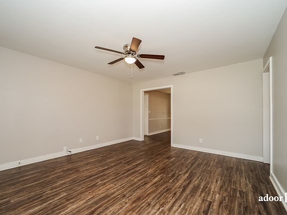 5th image of 7426 Burlingame Dr S