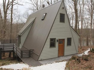 4227 Somerset Lake Rd, Nashville, IN 47448