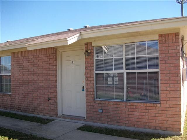 1st image of 313 E Avenue A #A