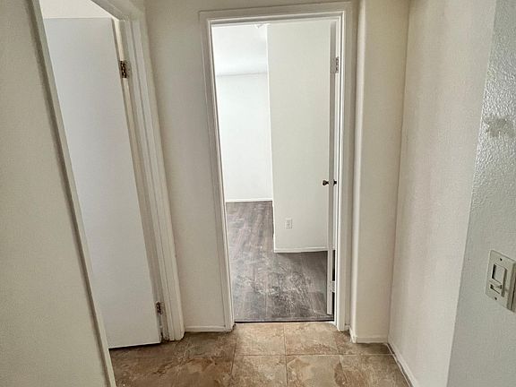 3rd image of 53760 W Sienna Cir
