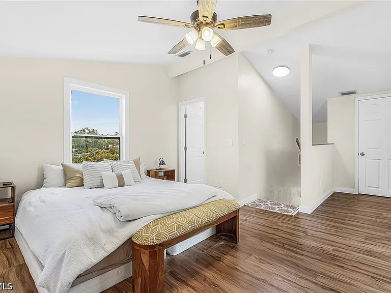 2430 Orange St — Photo 22