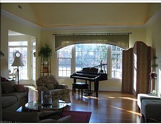 2nd image of 4096 Thorngate Dr
