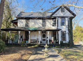 205 Greenville St, Abbeville, SC 29620