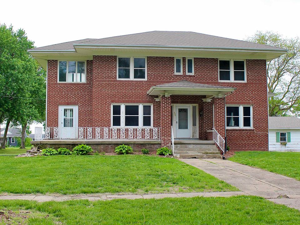 1st image of 200 6th St