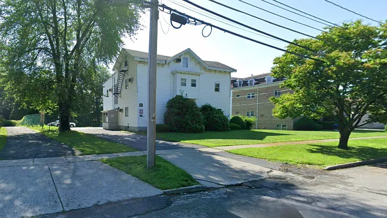 96 S Hamilton St #A1 — Photo 4