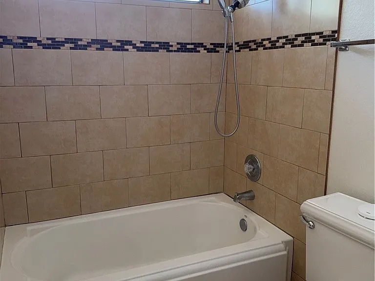 1560 Albino Dr — Photo 10