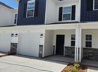 731 Peyden Ln, Spartanburg, SC 29301
