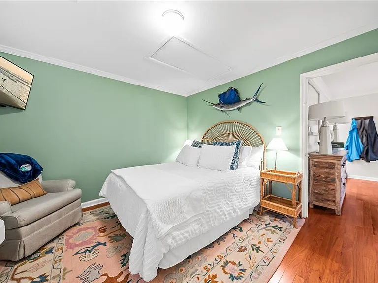421 McCants Dr — Photo 24
