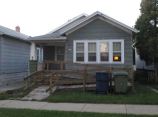 374 E Bay St, Milwaukee, WI 53207