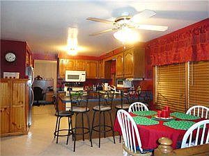 4th image of 482 Homestead Dr