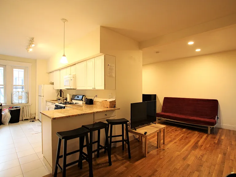 1868 Commonwealth Ave #7 — Photo 6