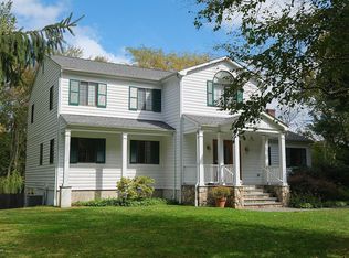 79 Hickory Rd, Stamford, CT 06903