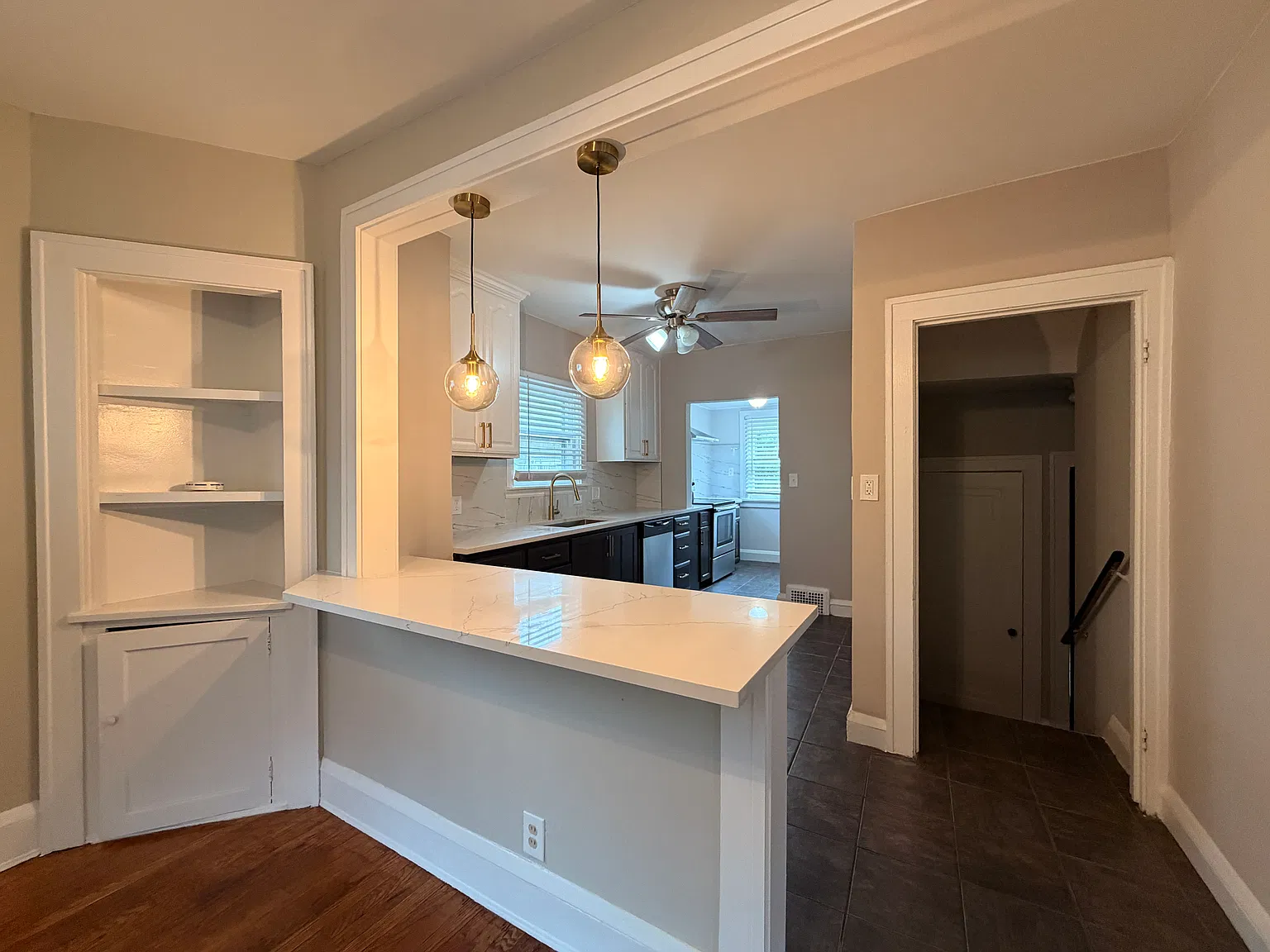 4 bed, 2000 sqft, $2,490 — Photo 4