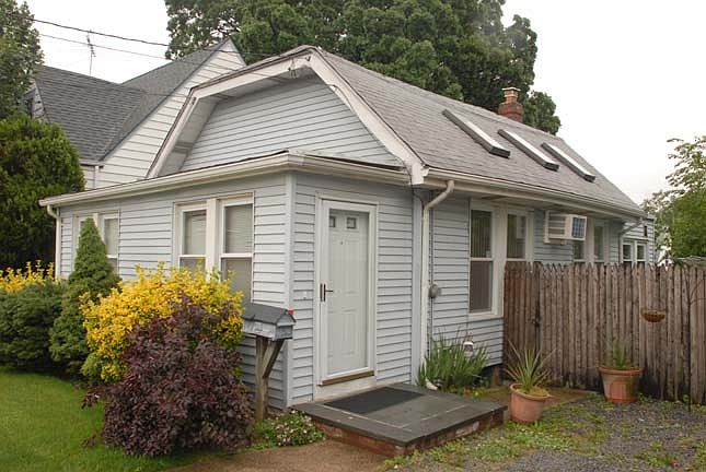 1st image of 357 Louis Ave