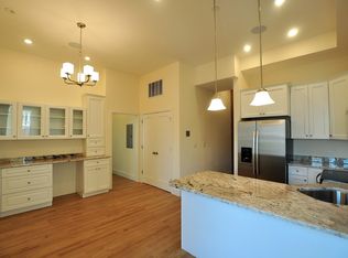 853 Beacon St #9, Boston, MA 02215