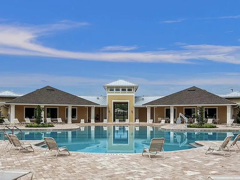 2555 Oak Stream Dr — Photo 22
