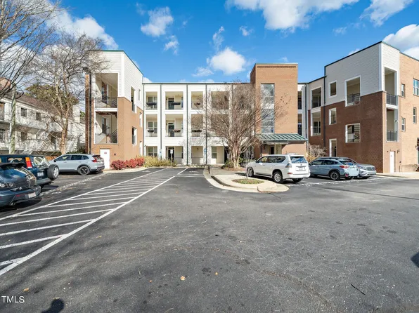 1001 Hillsborough St APT 202, Raleigh, NC 27603