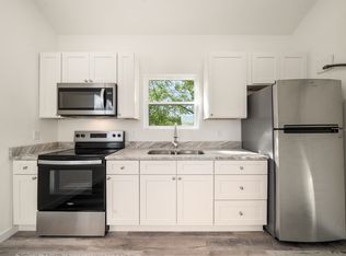 21 Beulahs Way, Clyde, NC 28721