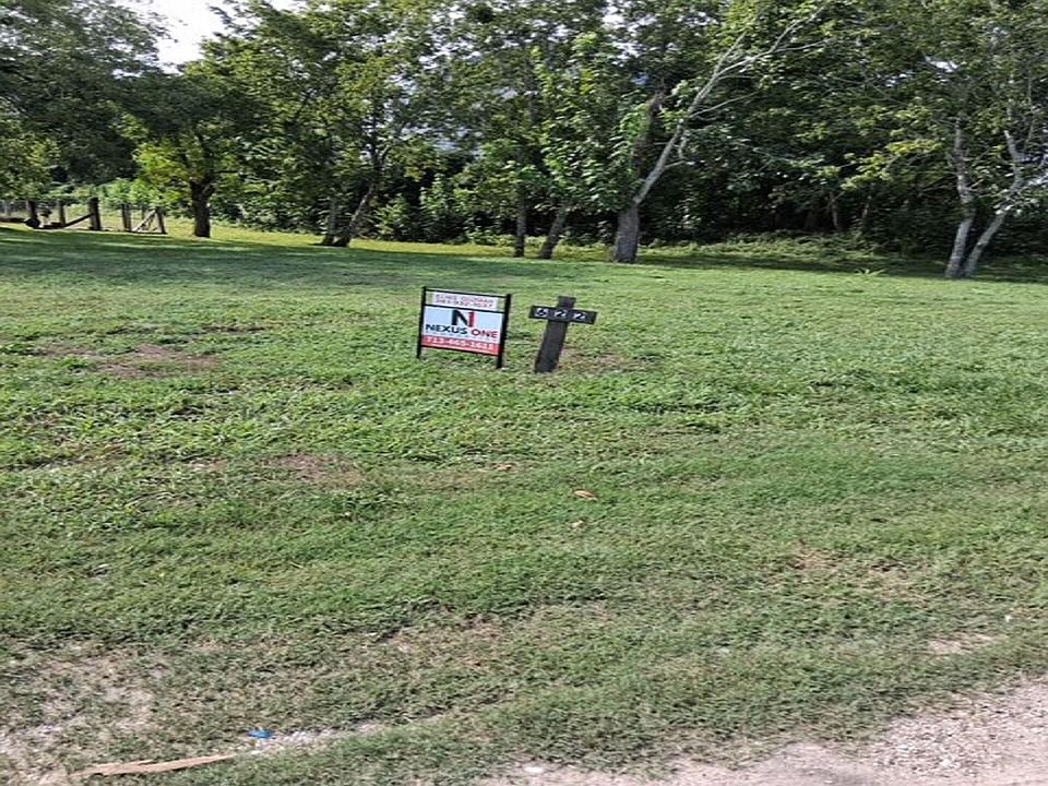 1st image of 622 6th St Lot 6-7
