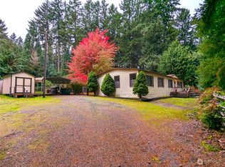 8233 Dawn Hill Dr SE, Olympia, WA