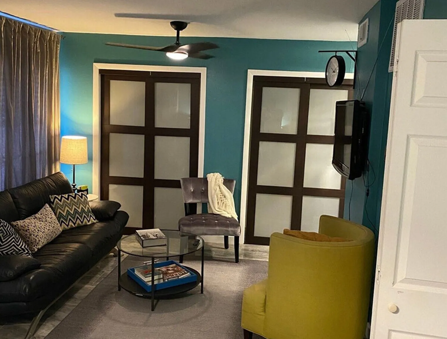 Studio, 1.0 bath, 441 sqft, $2,420 — Photo 2