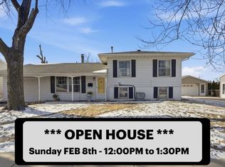 408 Day St NW, Cedar Rapids, IA 52405