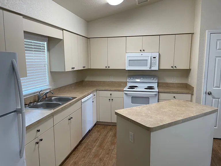 8118 Juniper Rd #1 — Photo 5
