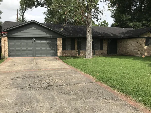 340 Maxwell Dr, Beaumont, TX 77707