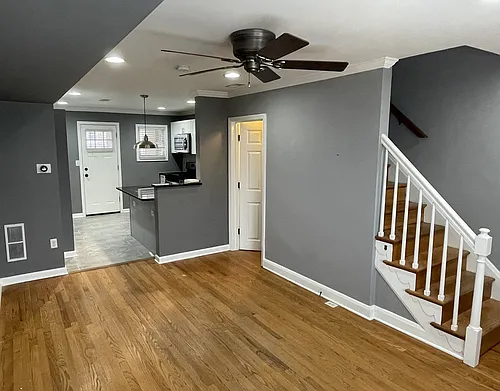 340 Gusryan St Photo 1
