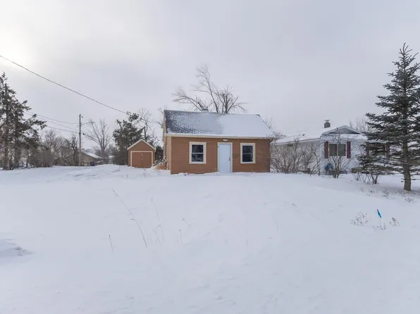 712 11th St NW, Bemidji, MN 56601
