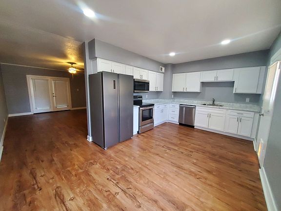 2nd image of 315 W 10th Pl #11