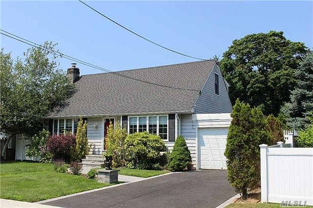 1st image of 67 Arlyn Dr E