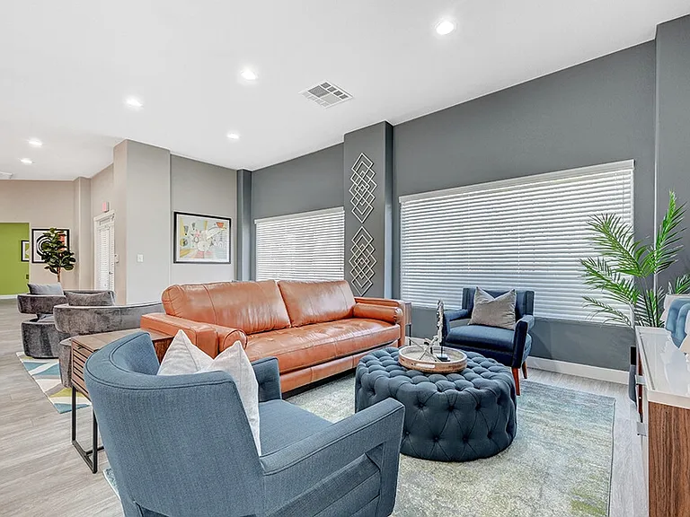Durango Canyon Apartments — Photo 6