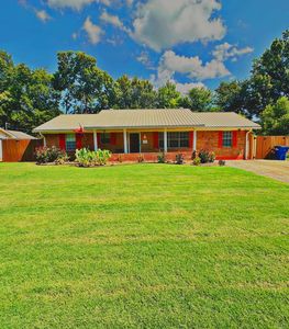 817 Dover Rd, West Memphis, AR, 72301