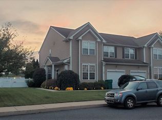 579 Seminary St, Pennsburg, PA 18073