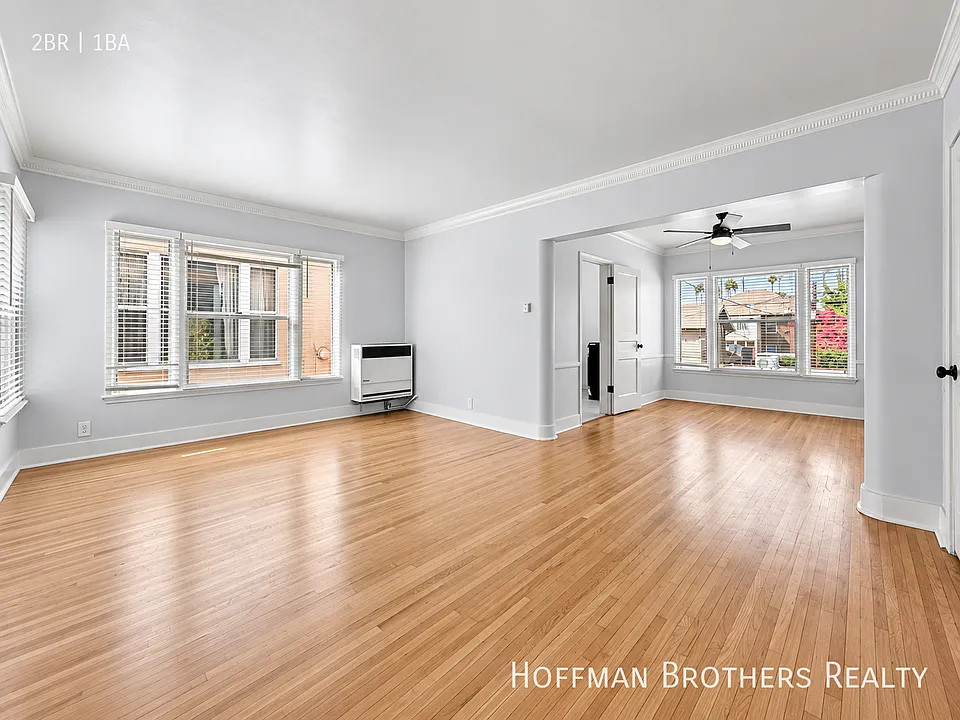 2269 W Adams Blvd #1/2