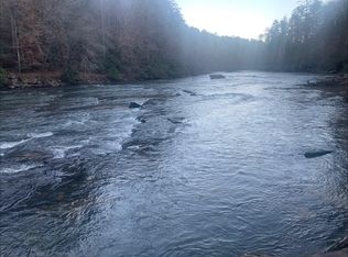 135 Flat Ridge Rd, Ellijay, GA 30540
