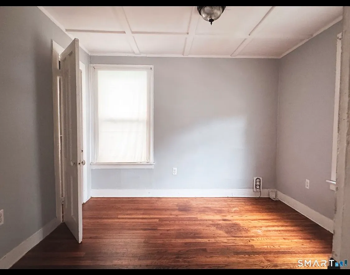 S 1st St, Meriden — Photo 2