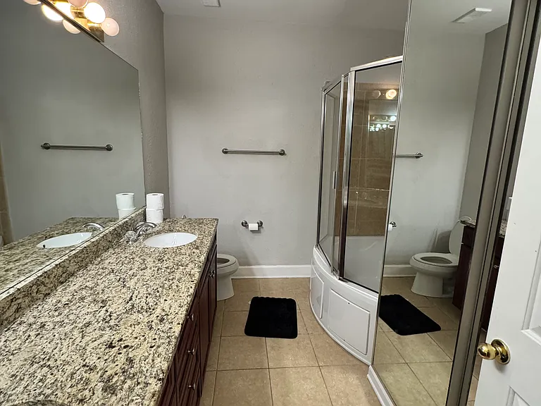 2865 Lenox Rd NE #202 — Photo 16