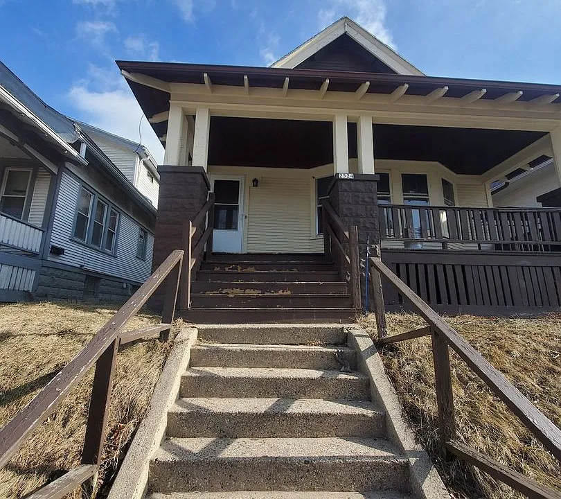 2524 N Hubbard St. (Duplex)(Ace Property)