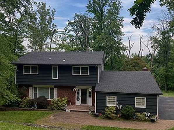 57 Longview Dr