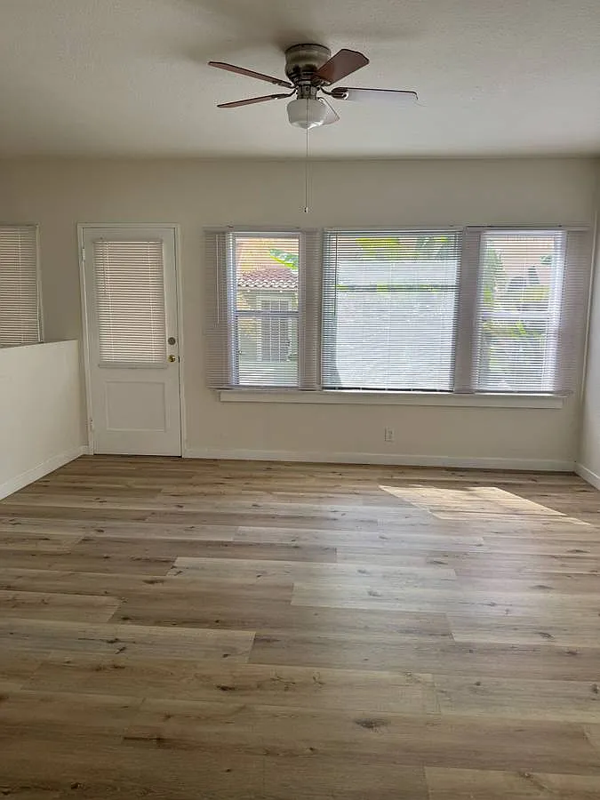 Wilcox Apartments — Photo 3
