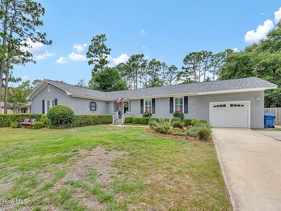 3rd image of 529 Camway Drive