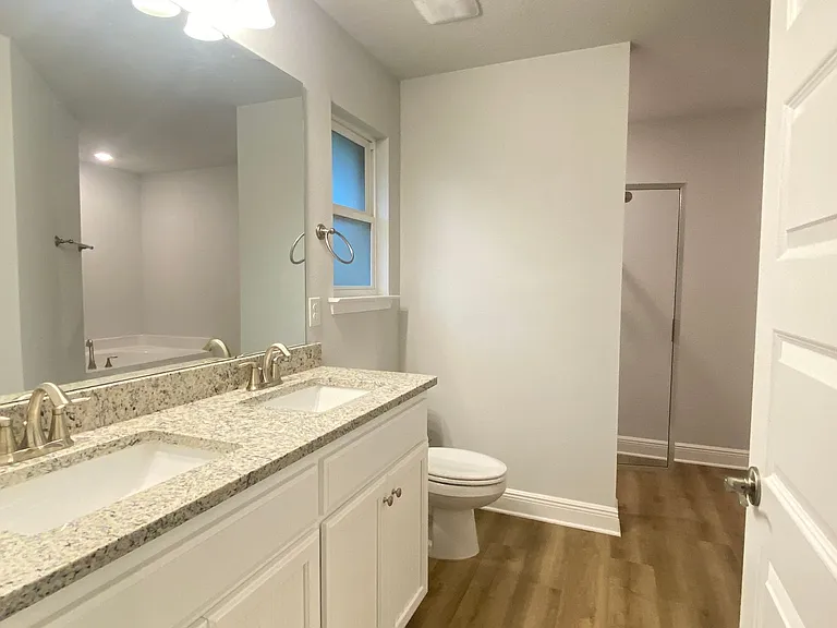 12139 Emerald Heights Ln — Photo 29